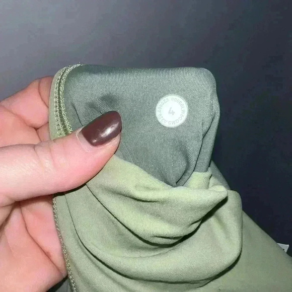 LULULEMON Invigorate High-Rise - Picture 5 of 11